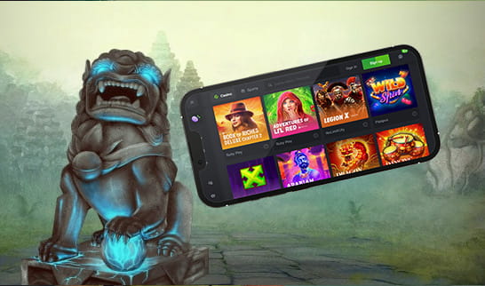 Das Spielautomatenangebot von BC.GAME dargestellt auf einem Smartphone.