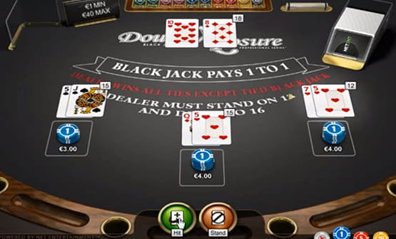 Double Exposure Blackjack Tisch von NetEnt.