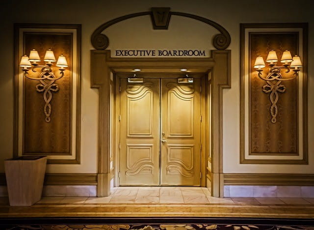 Eingang Executive Boardroom.