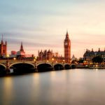 Stadtpanorama von London im Morgengrauen